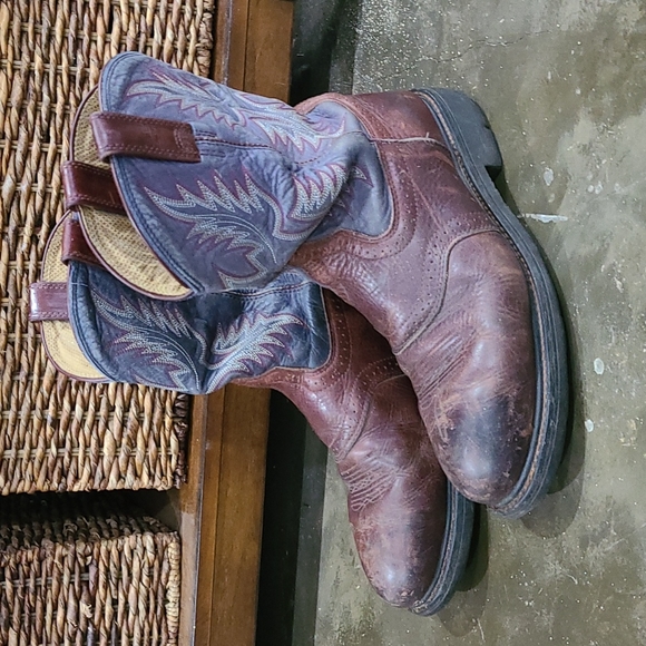 Ariat Steel Toe Boots - Picture 3 of 10